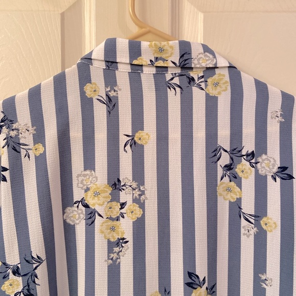 Ann Taylor Blouse Blue White Stripe Floral Tie at Waist Long Sleeve WM SZ M 💛 - Picture 8 of 11